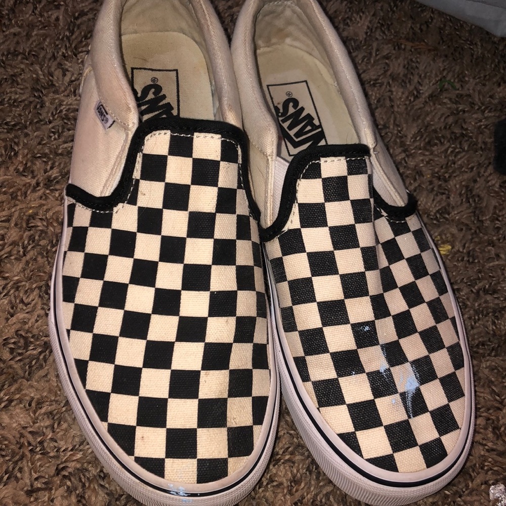 classic checkerboard vans